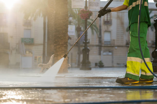 Best Pool Deck Cleaning  in Bee Ridge, FL
